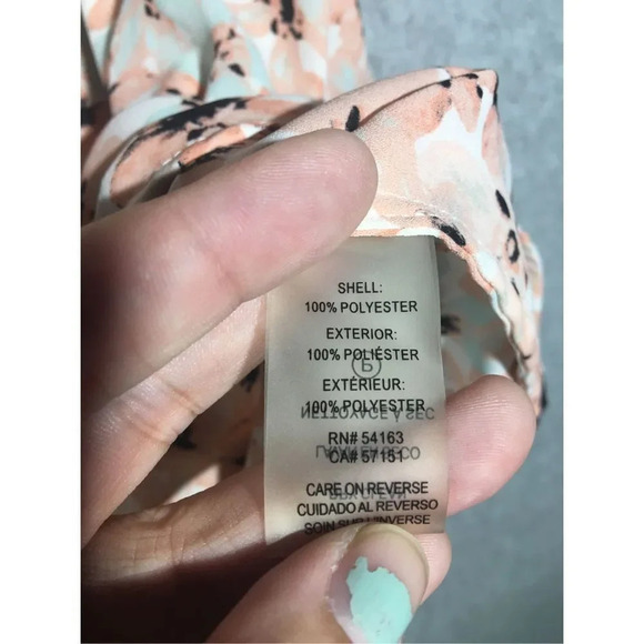 Womens Calvin Klein Blouse Pink Floral V Neck Business Casual Career Sheer - Picture 2 of 4